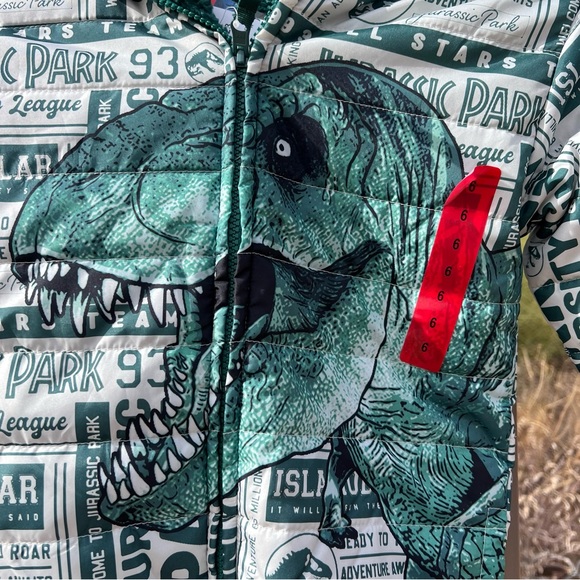 Jurassic Park NWT Kids Reversible Jacket Size 6 Color Green & White - Picture 5 of 16